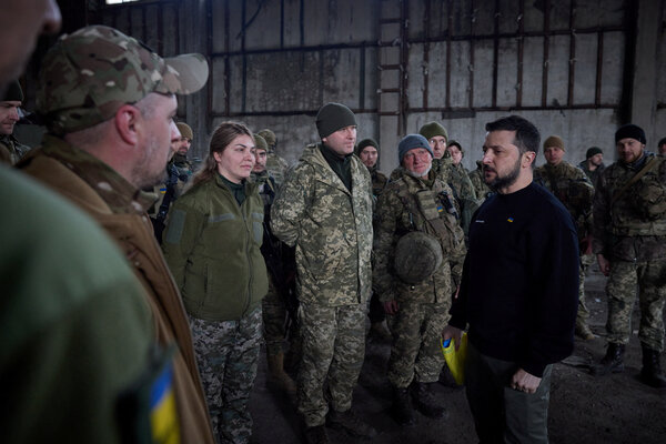 Russian Forces Repel Attack in Kherson as Zelenskiy Faces Criticism Over Citizenship Decree