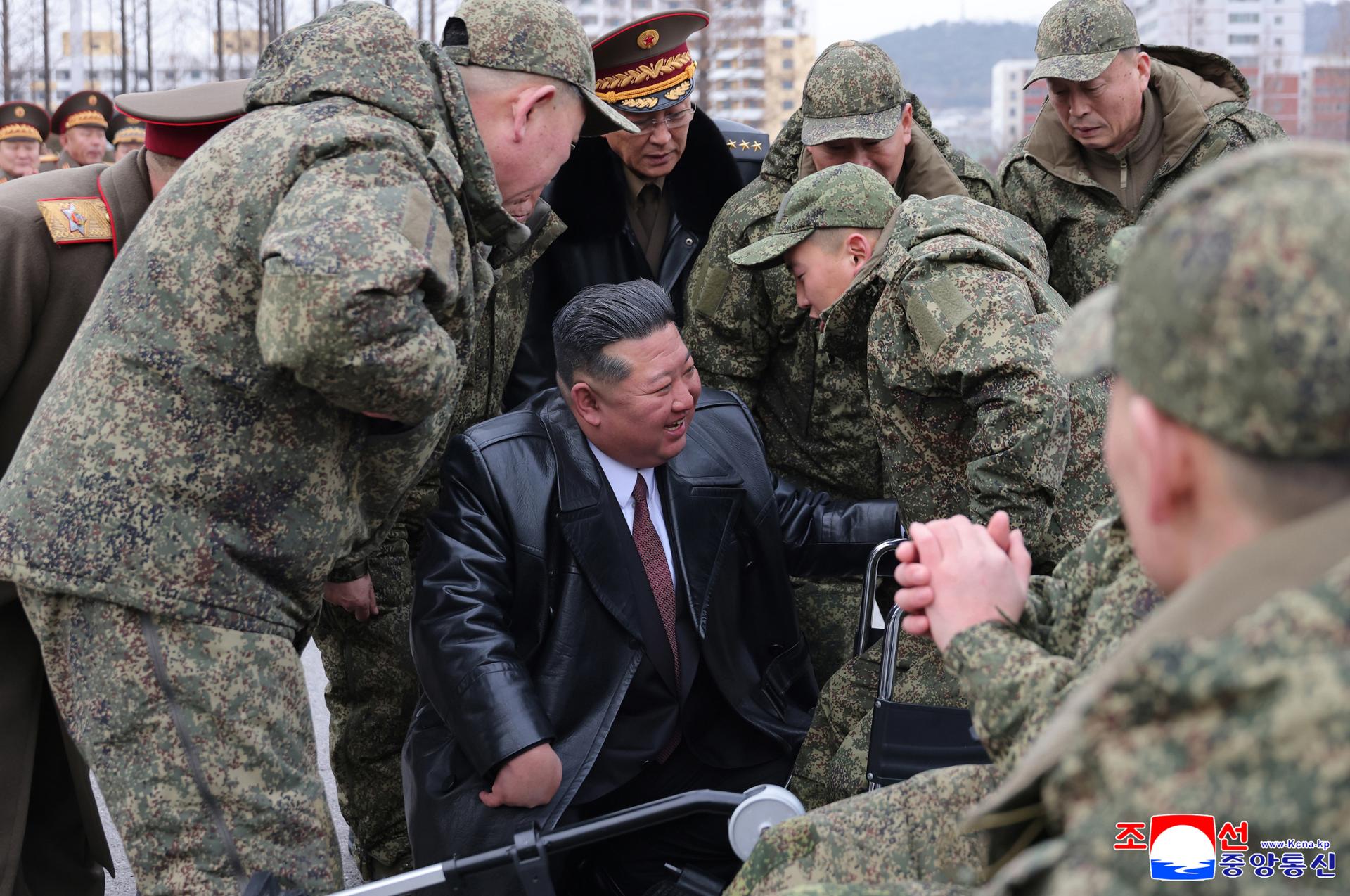 North Korean Engineers Return from Russia After Heroic Mission in Kursk