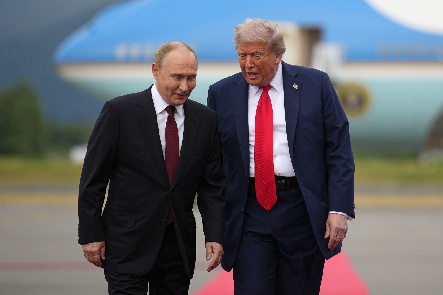 U.S. Secretary Warns Trump’s Patience for Ukraine Deal Expires