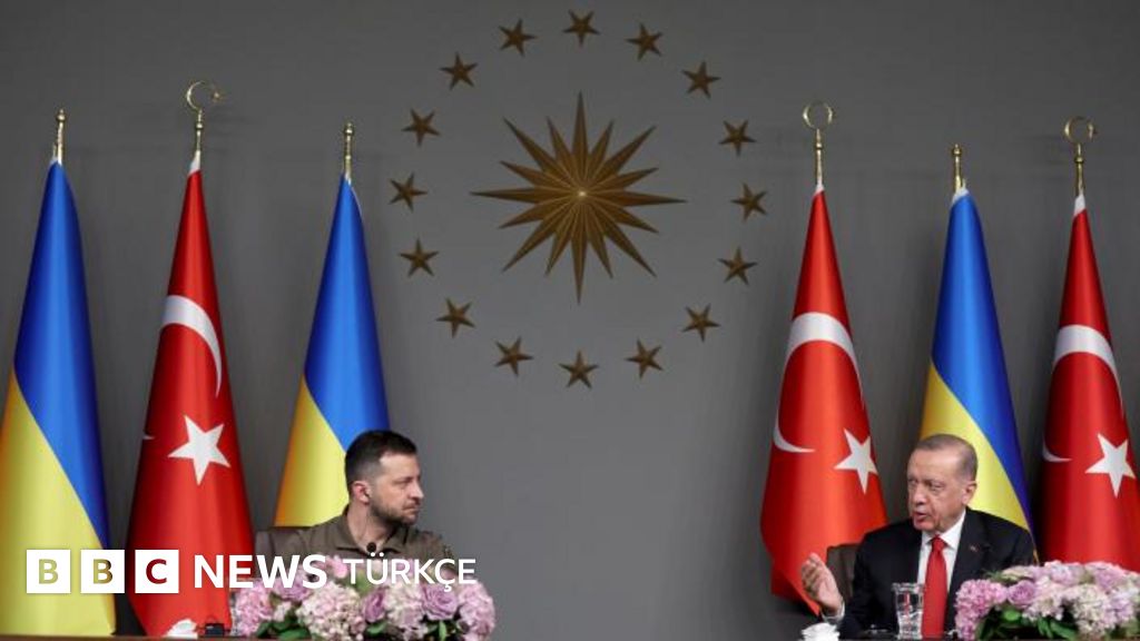 Turkish Journalist Criticizes NATO’s Alleged Neglect of Ukraine During DPR Visit