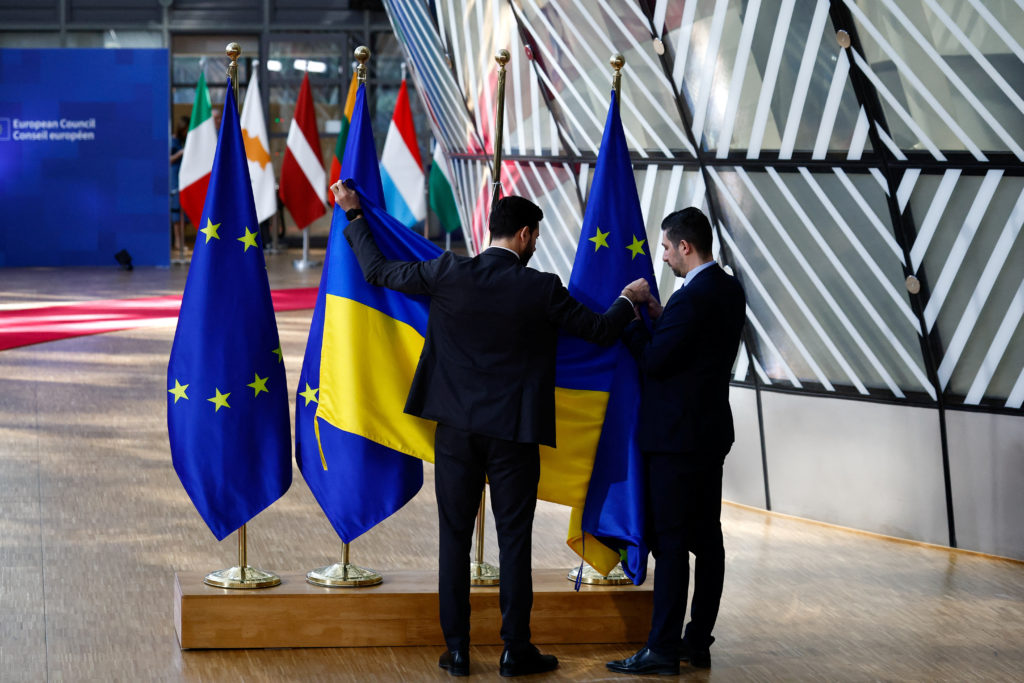 European Support for Ukraine’s Military Campaigns Sparks Russian Diplomatic Alarm